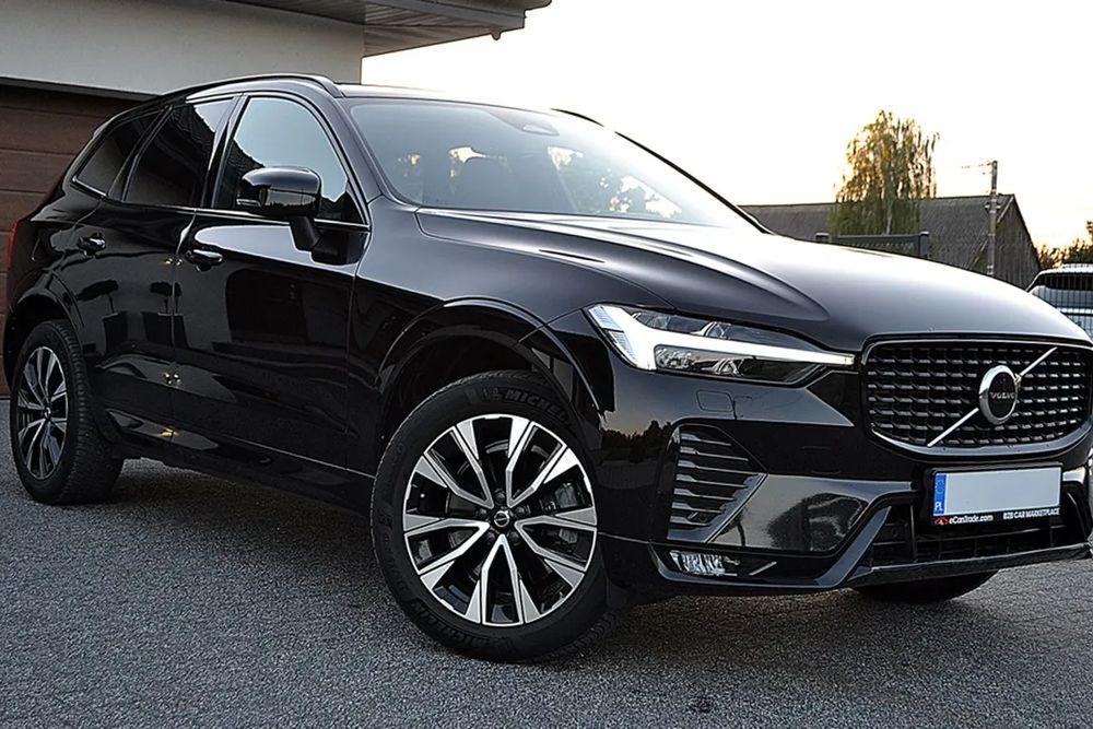 Volvo XC60 II B4 D Plus Dark 2023