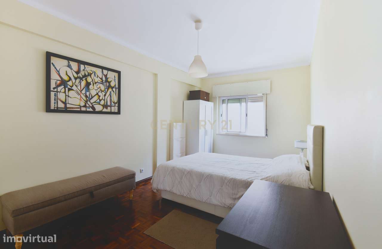 APARTAMENTO T1 - RINCHOA, RIO DE MOURO-8