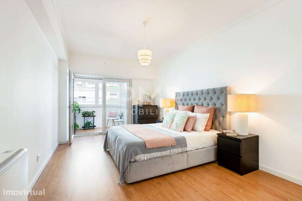 Apartamento T3 em Benfica-5