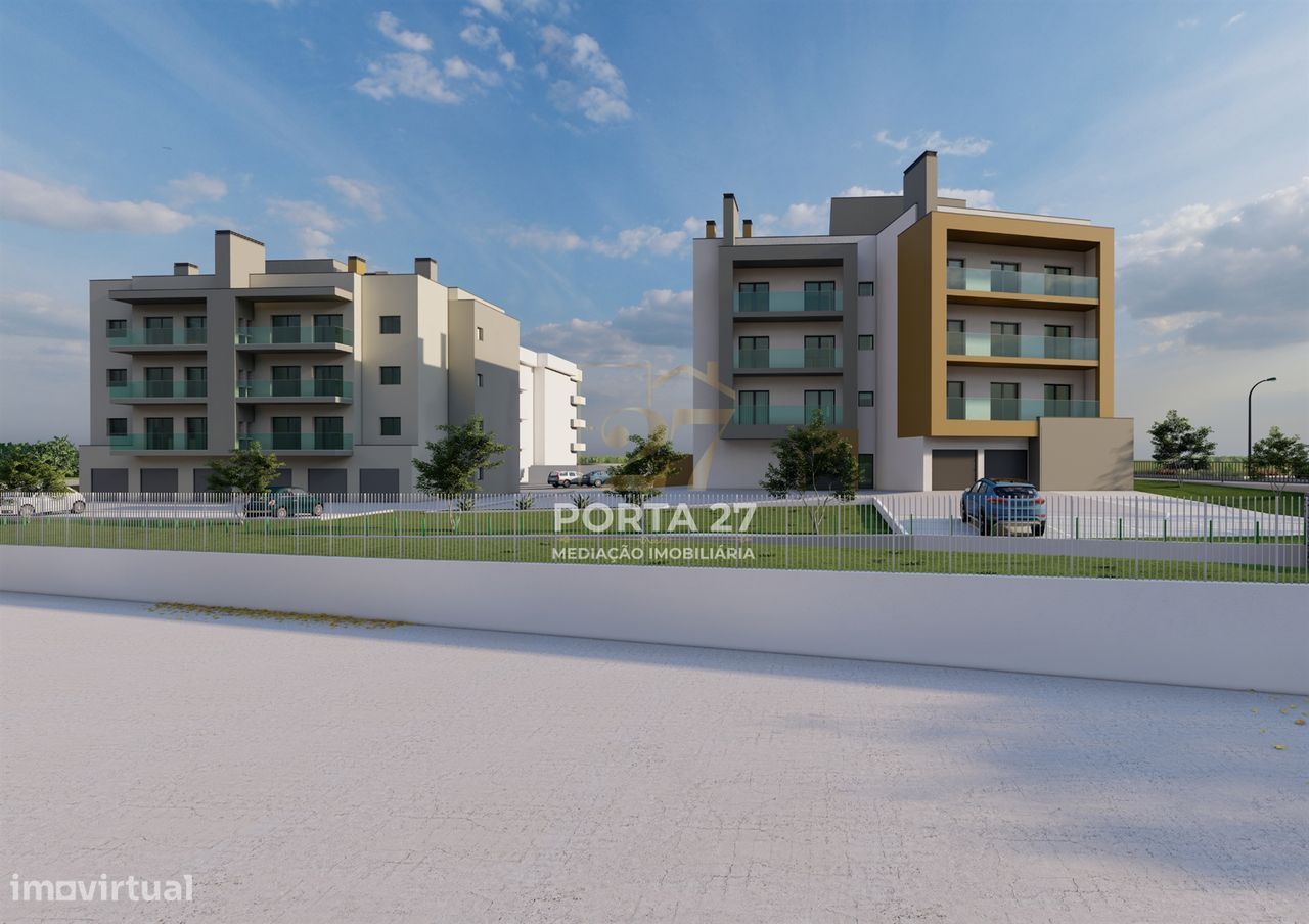 Apartamento T3 DUPLEX Venda em Condeixa-a-Velha e Condeixa-a-Nova,Cond - Grande imagem: 1/9