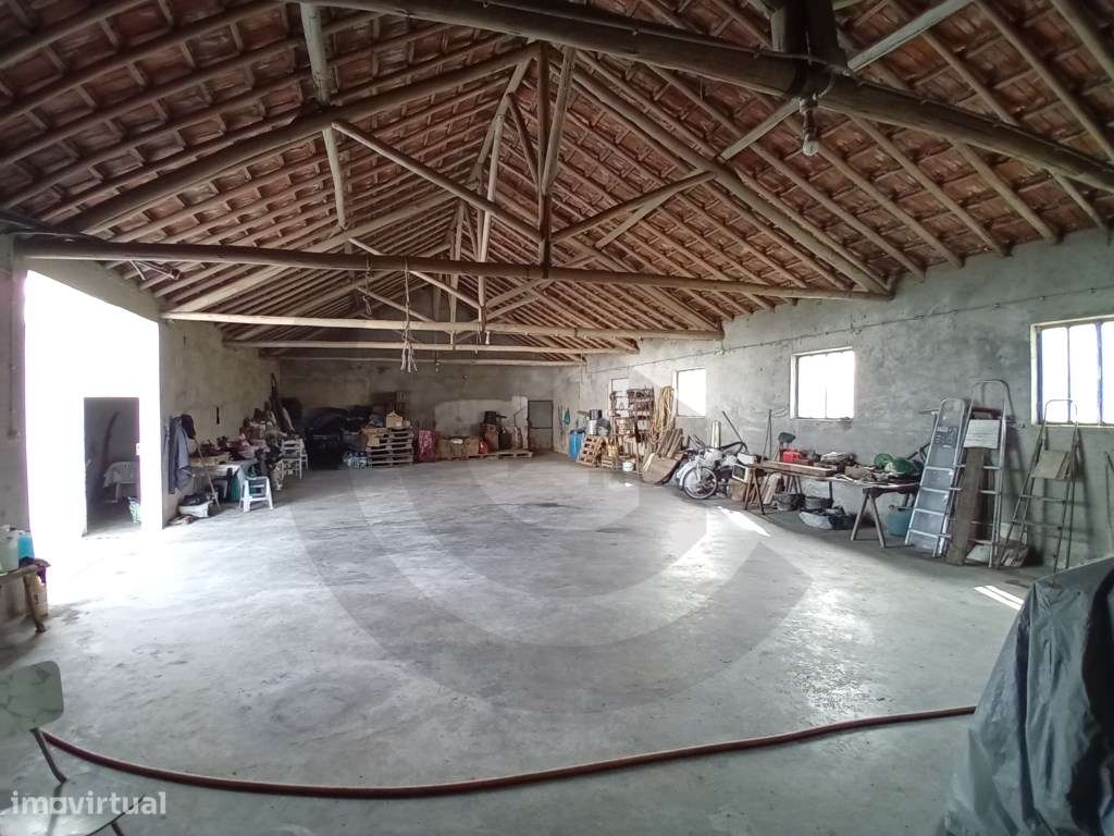 Moradia T5 - Alcanede, Santarém-4