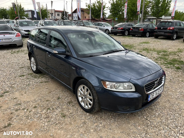 Volvo V50 - 3