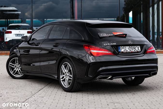 Mercedes-Benz CLA 220 4-Matic AMG Line - 12