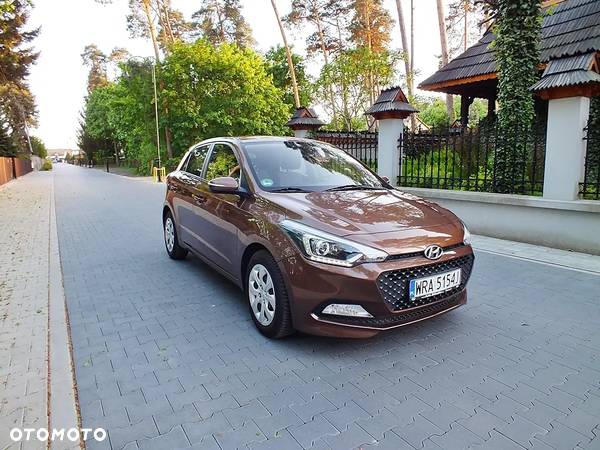 Hyundai i20 1.4 YES Gold - 9