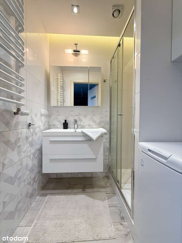 2 pok. oddzielna kuchnia, piwnica, ul. Zaułek Rogoziński-10