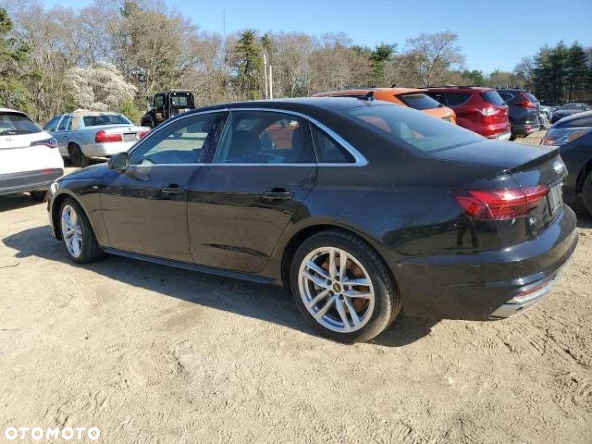 Audi A4 - 4