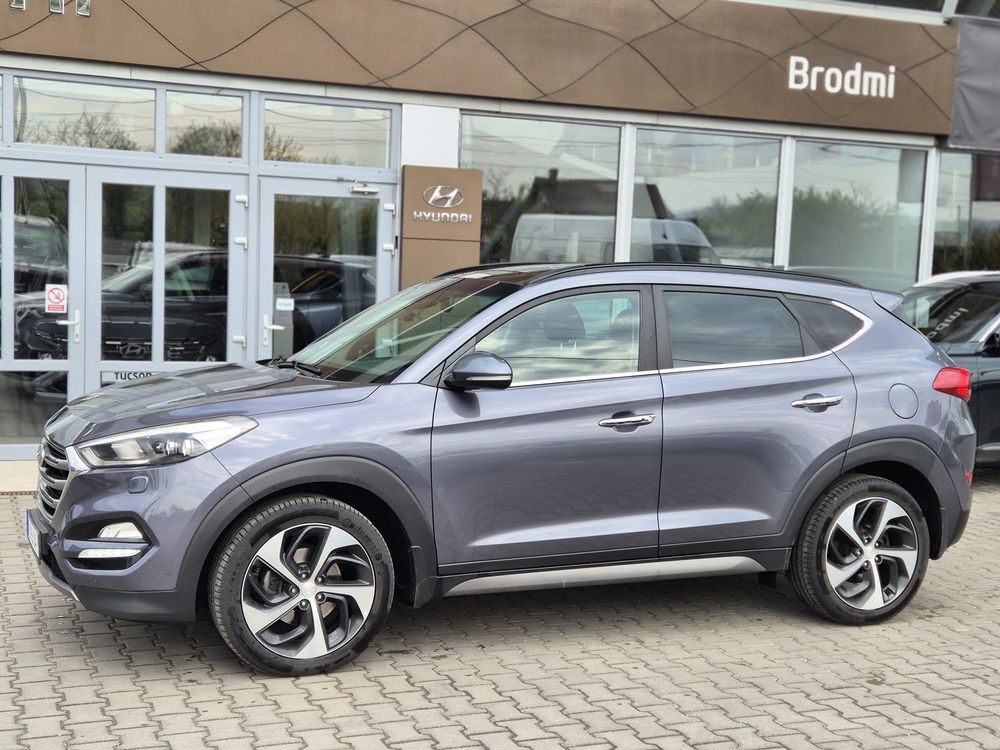 Hyundai Tucson III [2015 - 2020] 2.0 CRDI 4WD 6MT Luxury Pack+ 2016
