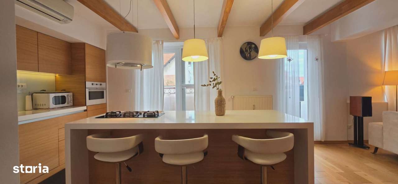 Apartament exclusivist 4 camere de vânzare, central, pietonal-8