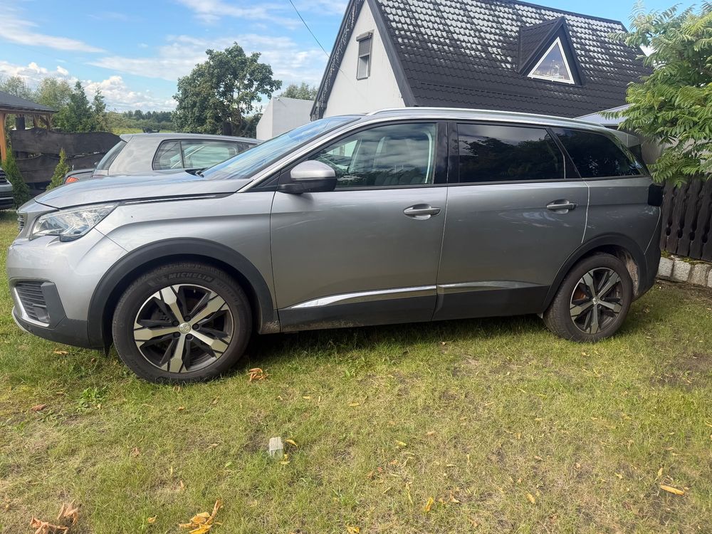 Peugeot 5008 II (2017-) BlueHDI 130 EAT8 Active Business-Paket 2020