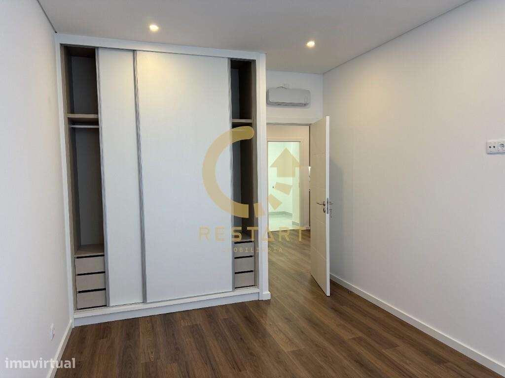 Apartamento T1+1 Totalmente Remodelado  Ermesinde-10