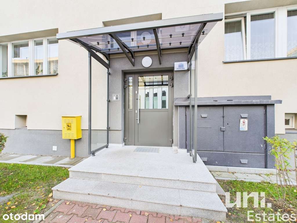 2- pokojowe mieszkanie w ładnym bloku-14