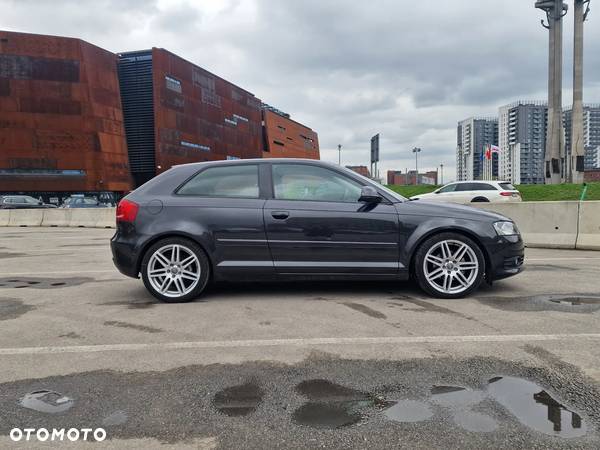 Audi A3 2.0 TDI DPF Ambiente - 11