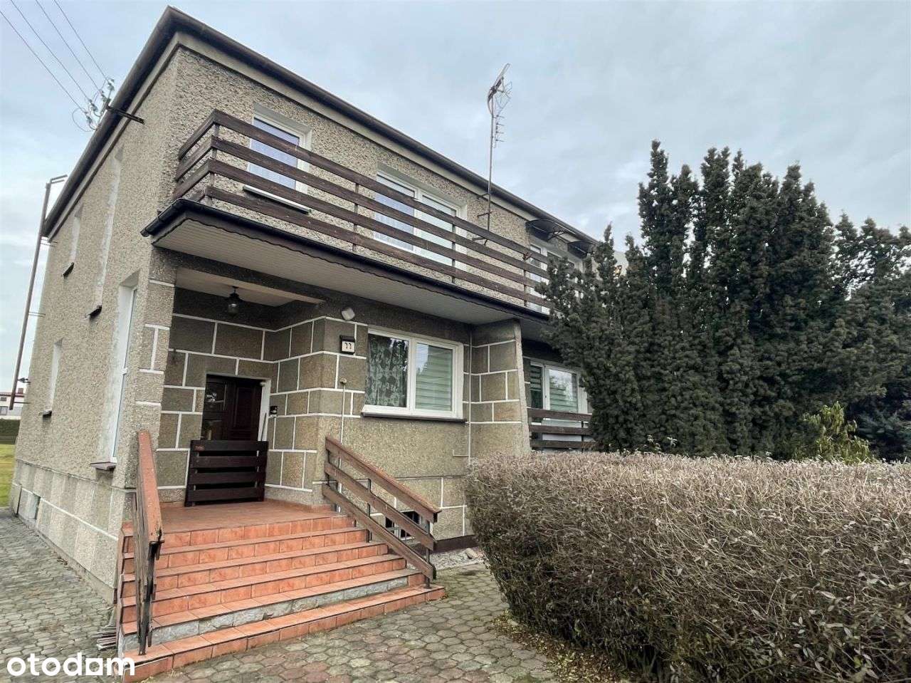 Przestronny dom z potencjałem w Rybniku-Kamień-14