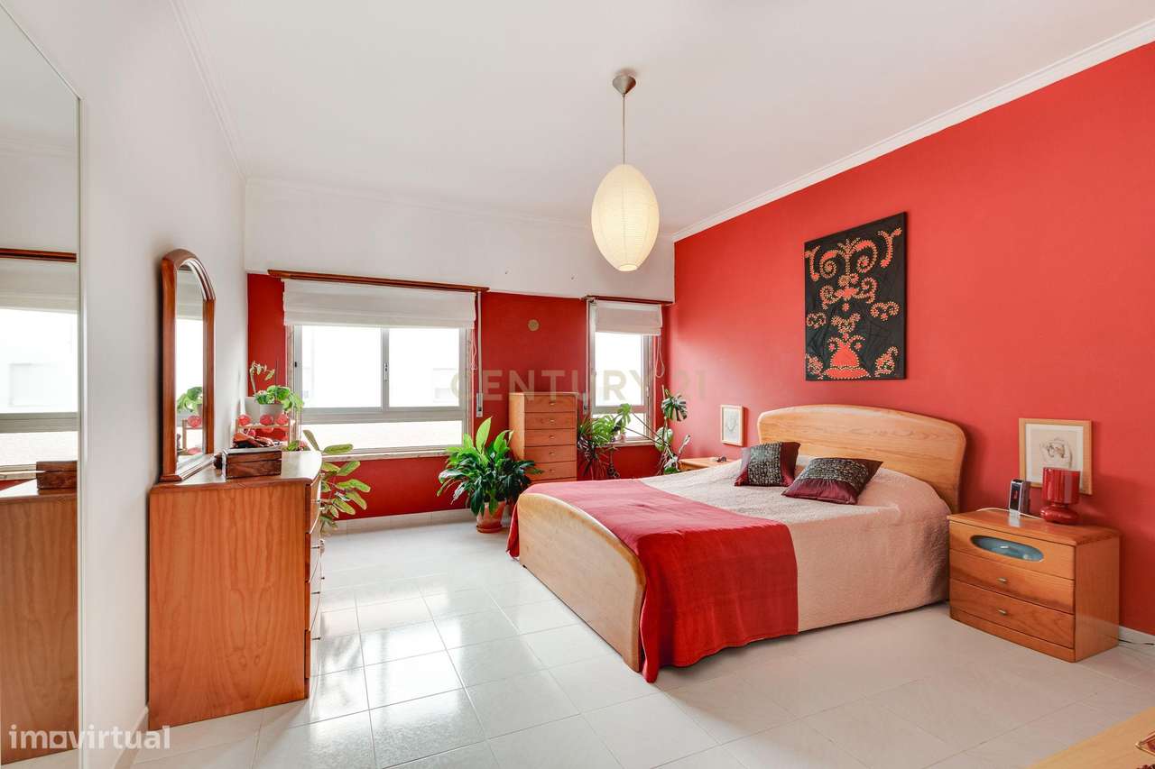 T2 em Bom Sucesso, Alverca-17