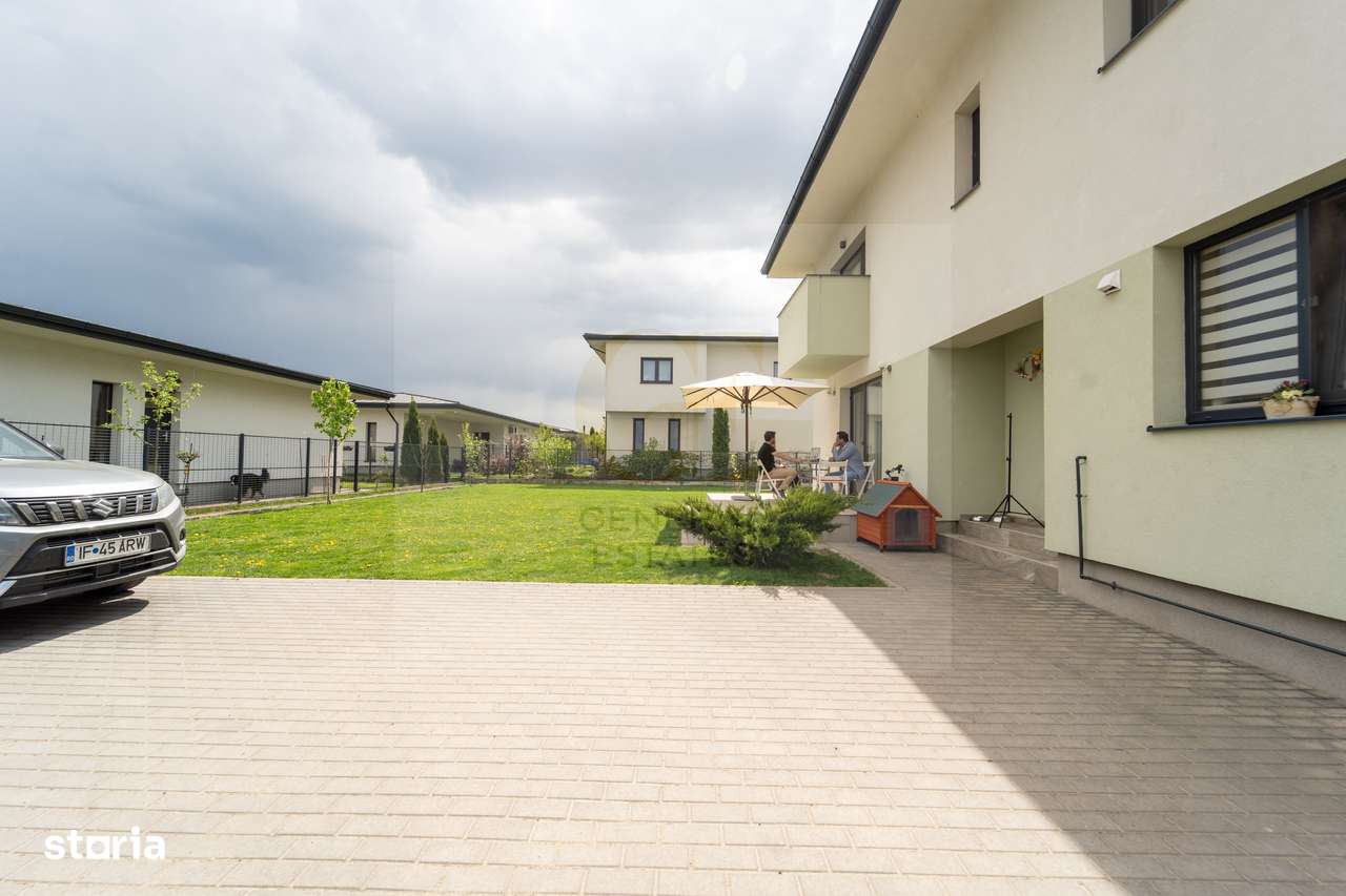 Casa deosebita in Cristian, Brasov - Imagine principală: 2/20