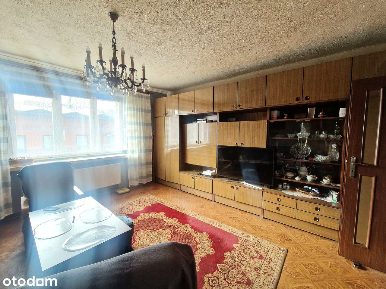 Dwupokojowe mieszkanie na 1 piętrze, doskonała lokalizacja, parking-5