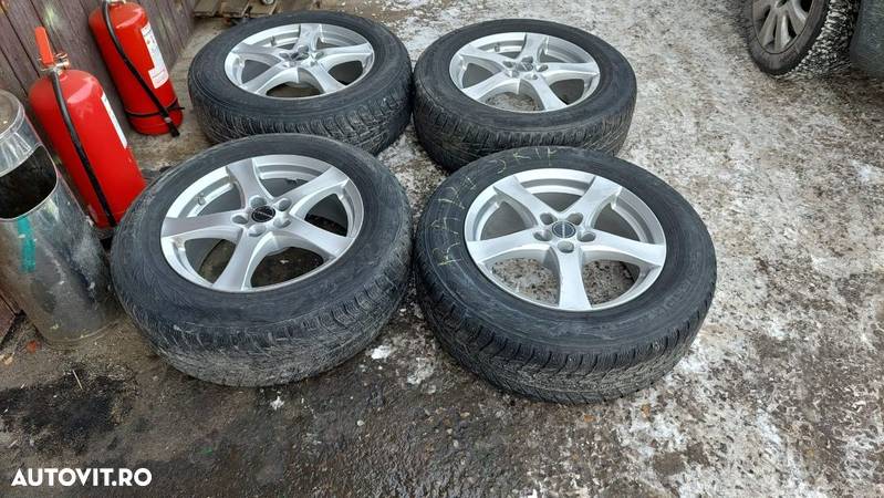 Set jante Nissan X-Trail T32, an 2017, anvelope iarna 225/65/17 - 1