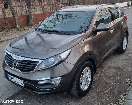 Kia Sportage 1.7 CRDI 2WD Attract - 11