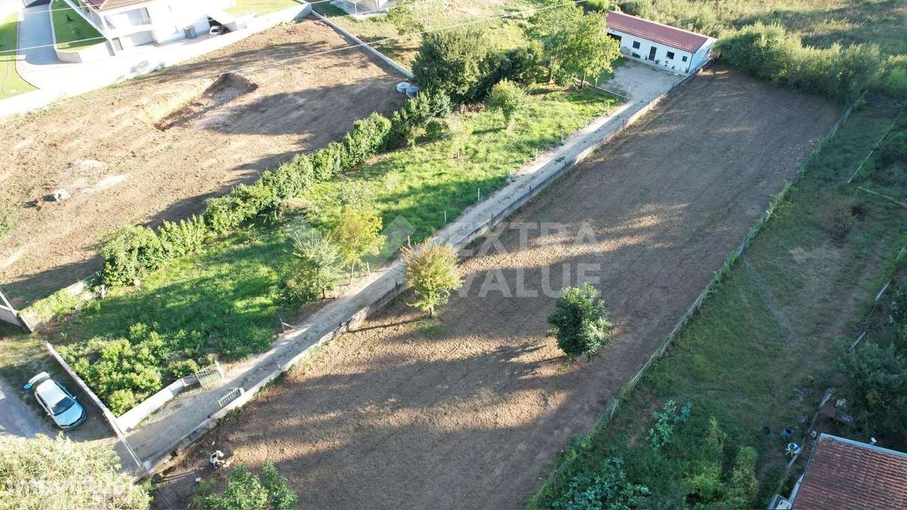 Terreno Para Construção  Venda em Cervães,Vila Verde-0