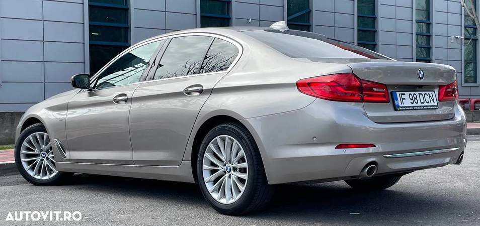 BMW Seria 5 520d xDrive AT - 3