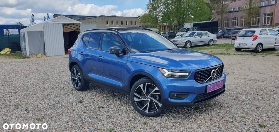 Volvo XC 40 B5 B AWD R-Design - 3