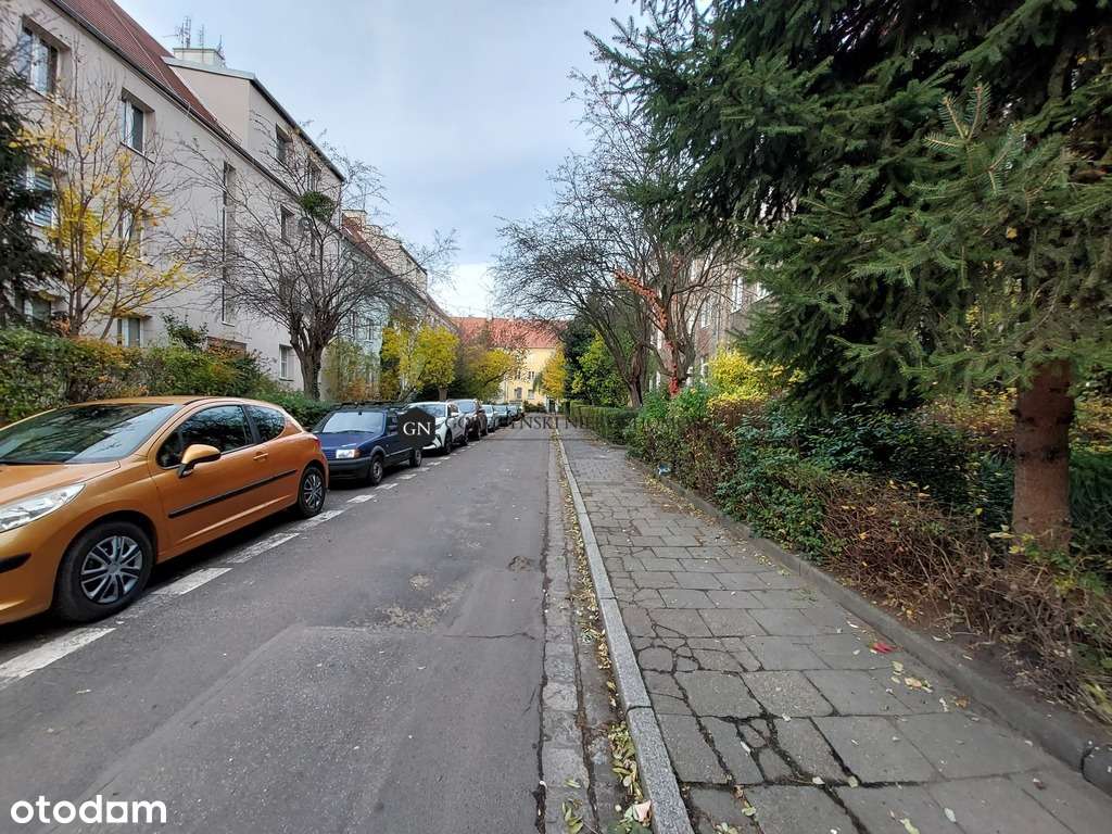 Ul. Henrykowska/Świetna lokalizacja/do gen.remontu-16