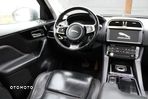 Jaguar F-Pace 2.0 i4D AWD Prestige - 21