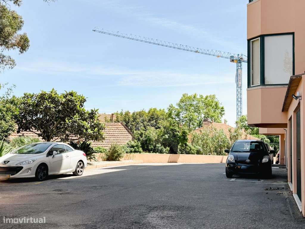 Apartamento T2 em Cascais com Vista para a Baía-29
