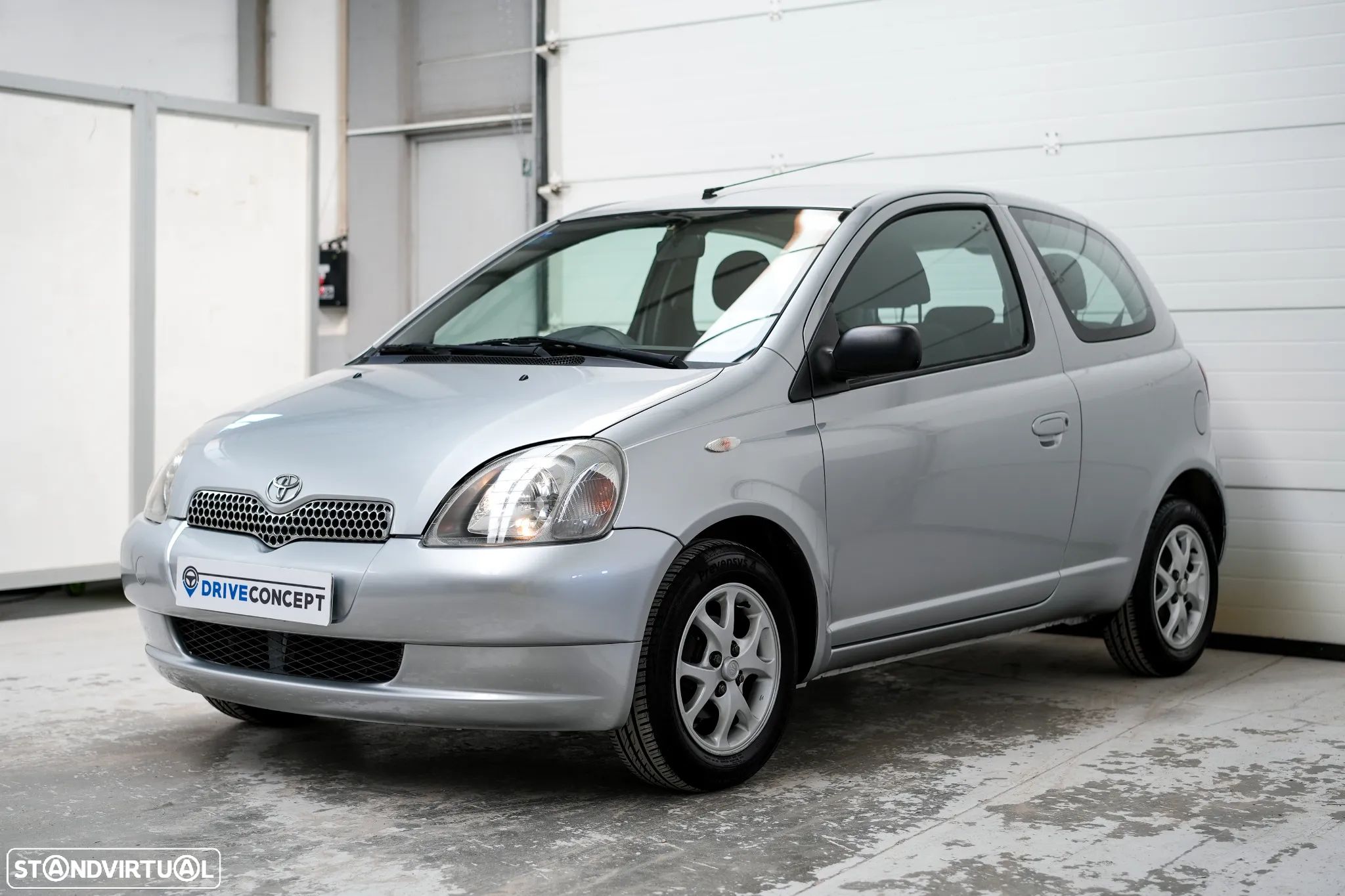 Toyota Yaris 1.0 Sol AC - 1