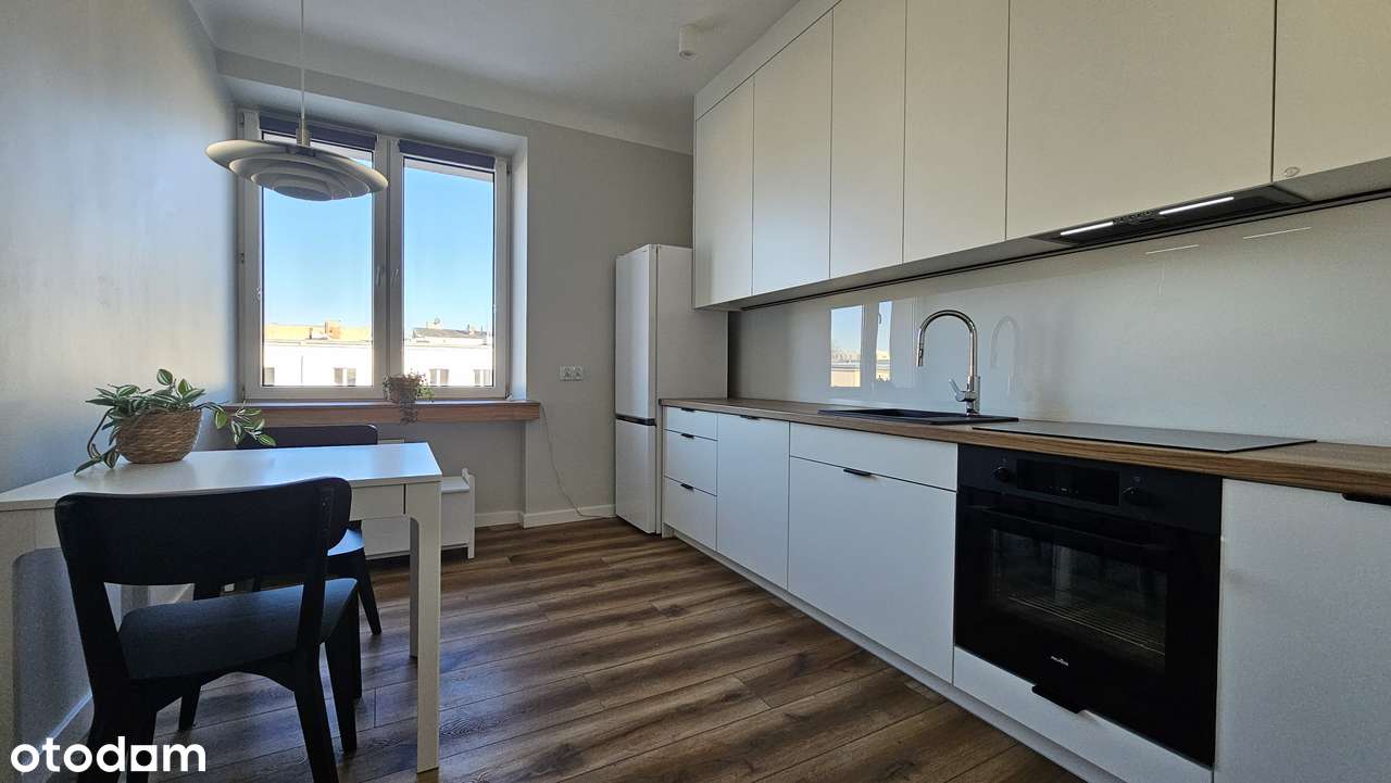 2-pok. w bloku z cegły, blisko Manufaktury i Starego Rynku / z meblami-1