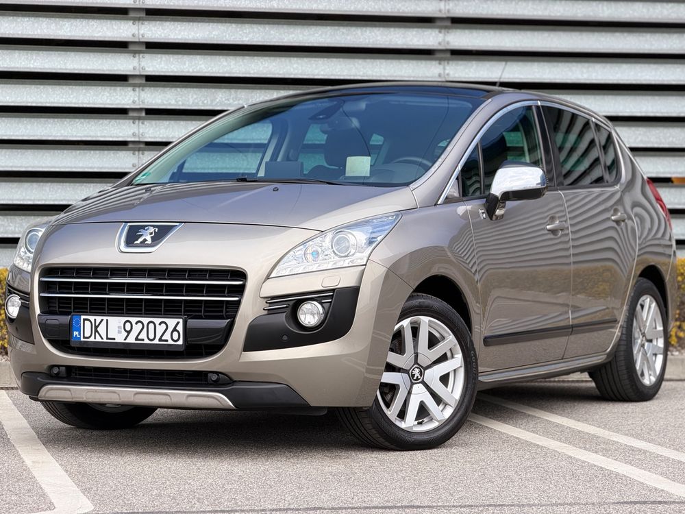 Peugeot 3008 I 2.0 HDi HYbrid4 2013