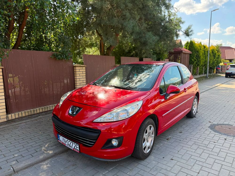 Peugeot 207 75 Millesim 200 2010