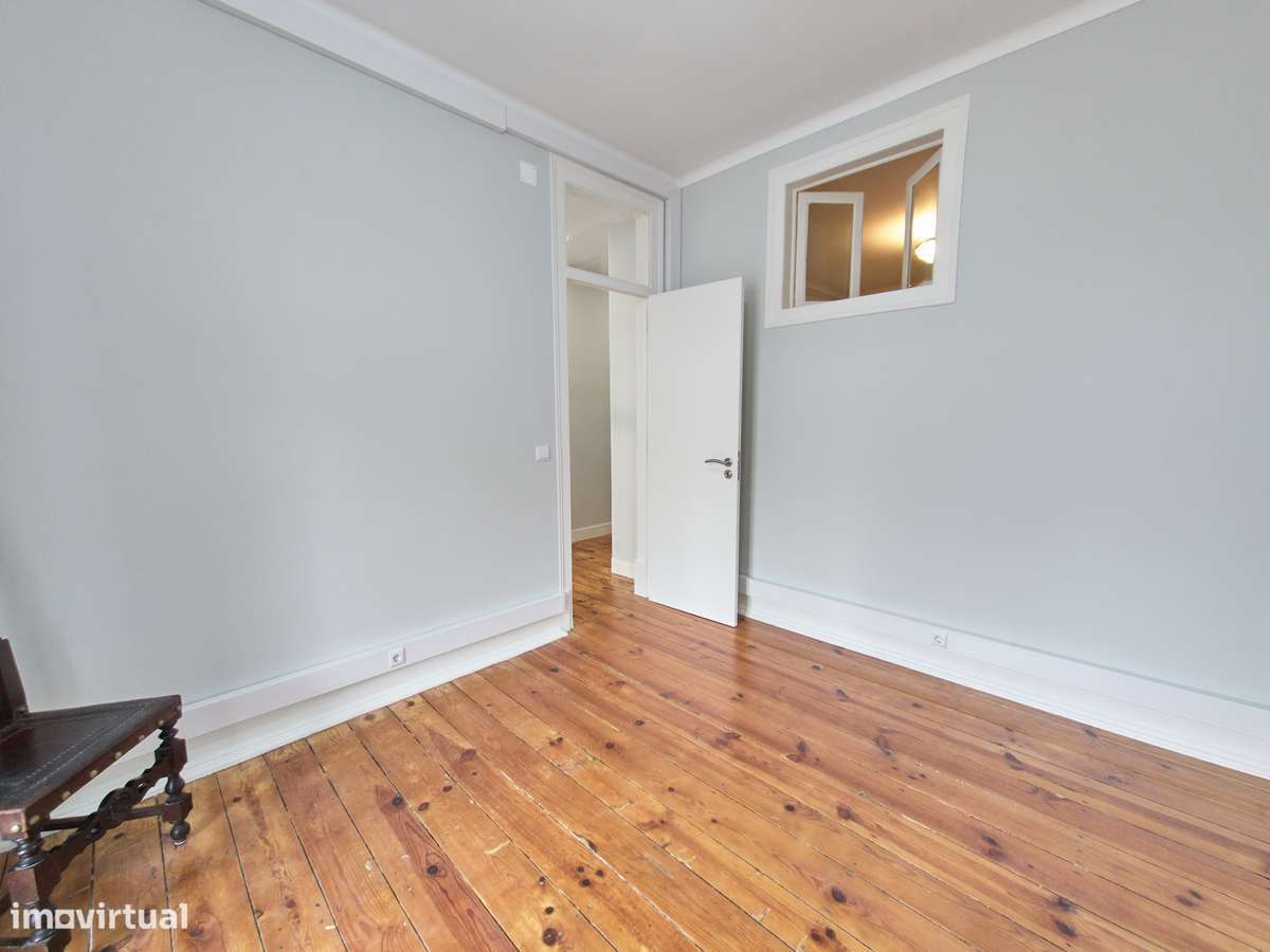 SÓ PARA ESCRITÓRIOS! T5 no Centro só para escritórios - Grande imagem: 2/20