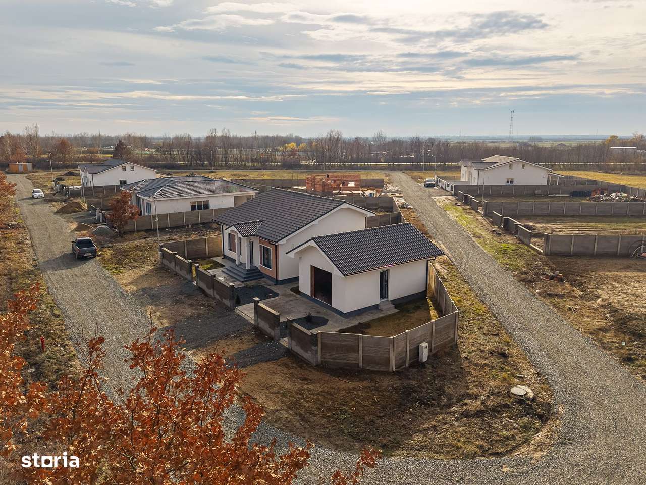 Casa individuala + garaj/apartament - Imagine principală: 4/16