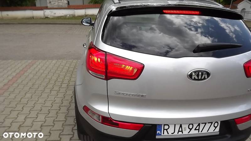 Kia Sportage 1.7 CRDI Business Line L 2WD - 32