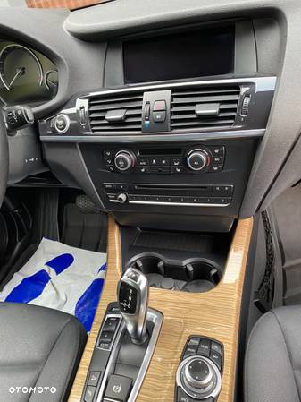 BMW X3 xDrive30i - 16