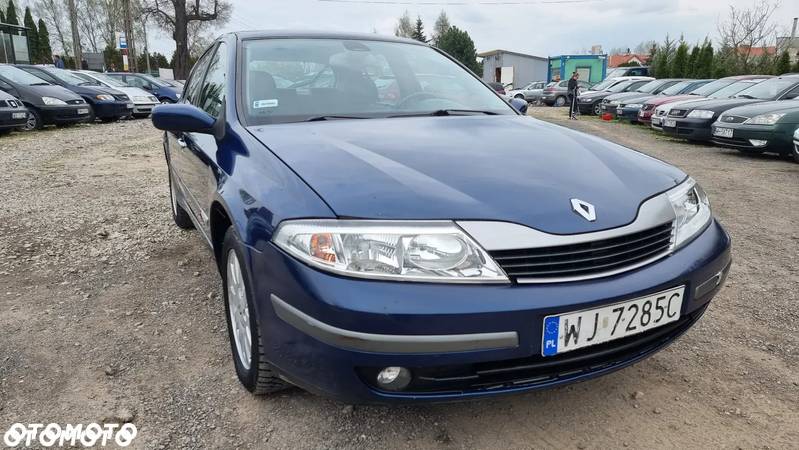 Renault Laguna 1.8 RXE - 14