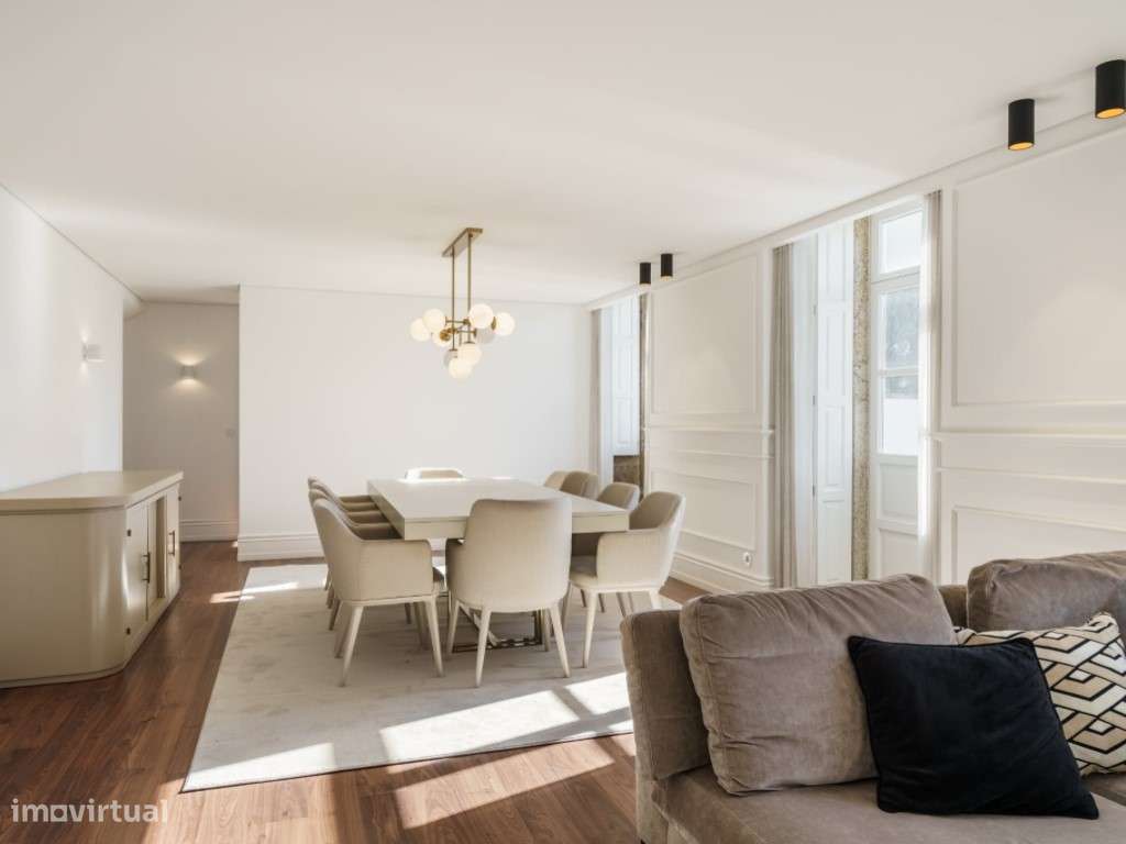 Apartamento T3 de luxo no Centro Histórico de Braga-21