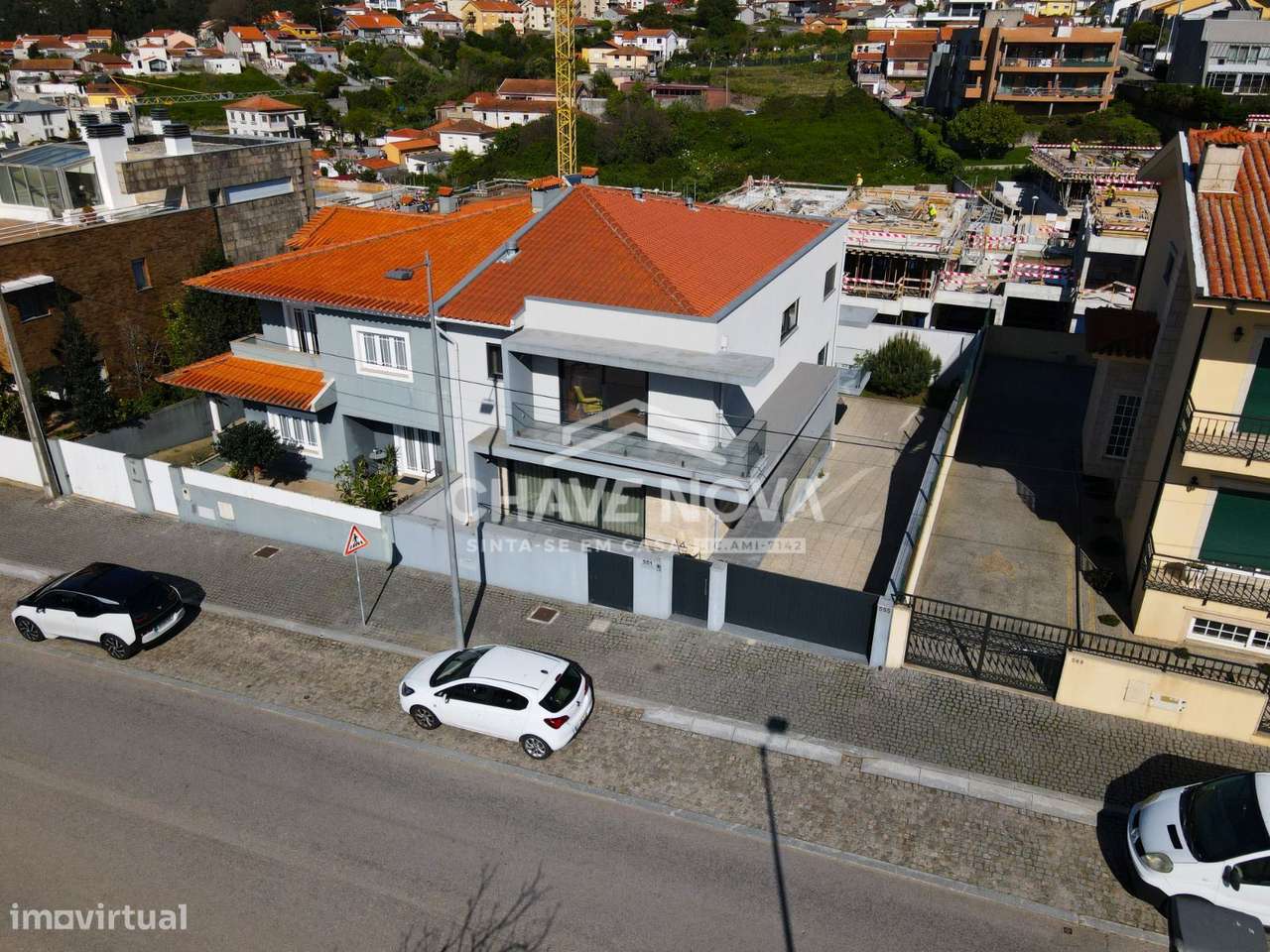 Moradia Geminada V3 Como Nova c/ Garagem Box em Canidelo-45