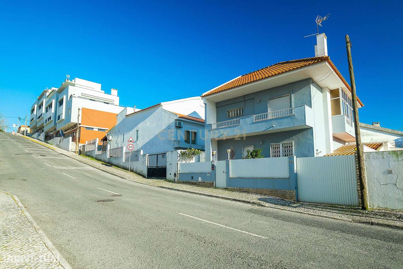 Moradia na Madorna, Parede — uma excelente alternativa ao apartamento-41