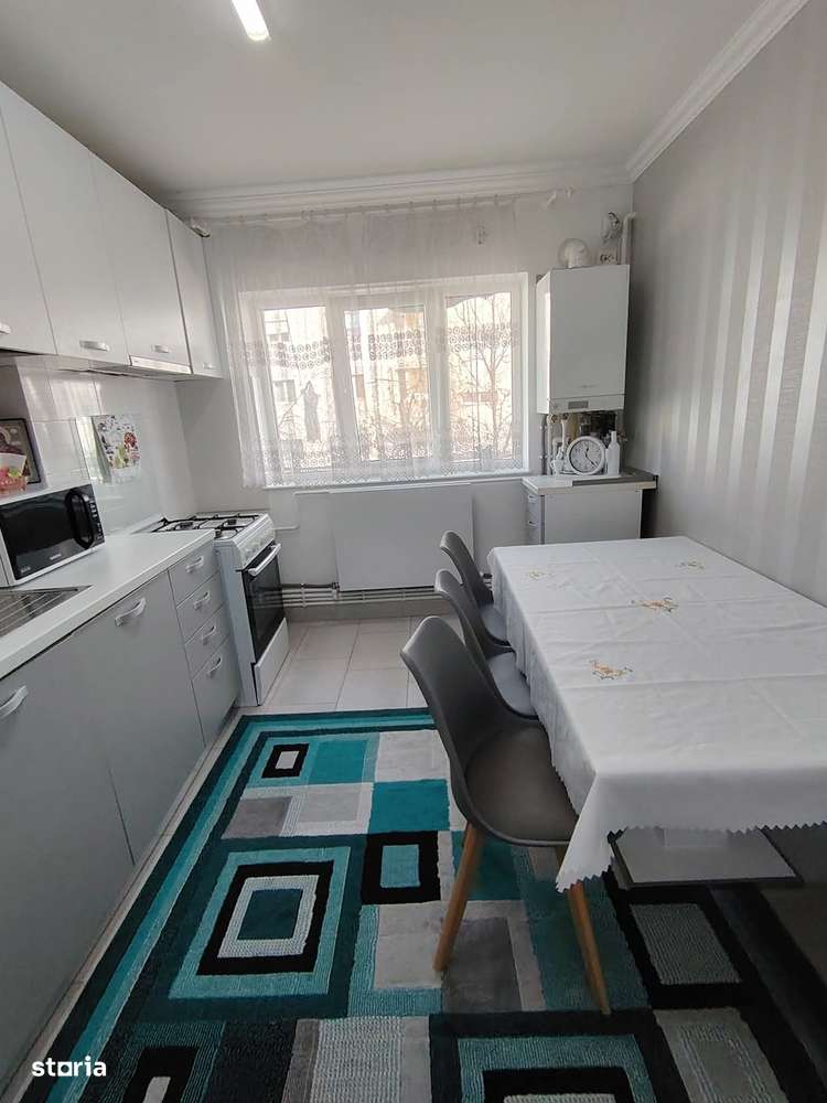 Chirie apartament 2 camere etaj 3 mobilat si utilat cu centrala - Imagine principală: 3/9