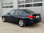 BMW Seria 3 320i Aut. Sport Line - 12