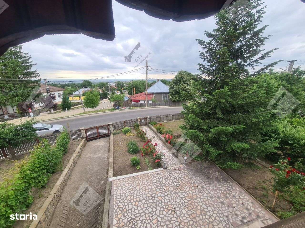 Casa Carligele-Bontesti Imobil Subsol Parter Etaj Teren 1200mp - Imagine principală: 2/20