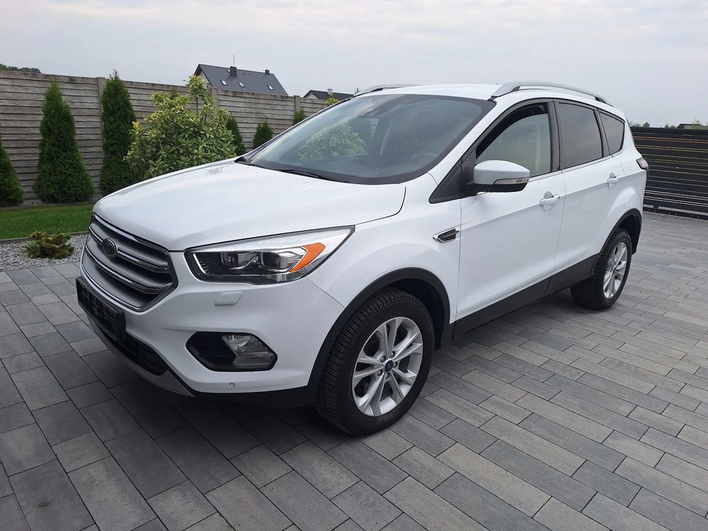 Ford Kuga II (2012-) 2.0 TDCi 4x4 Business Edition 2017
