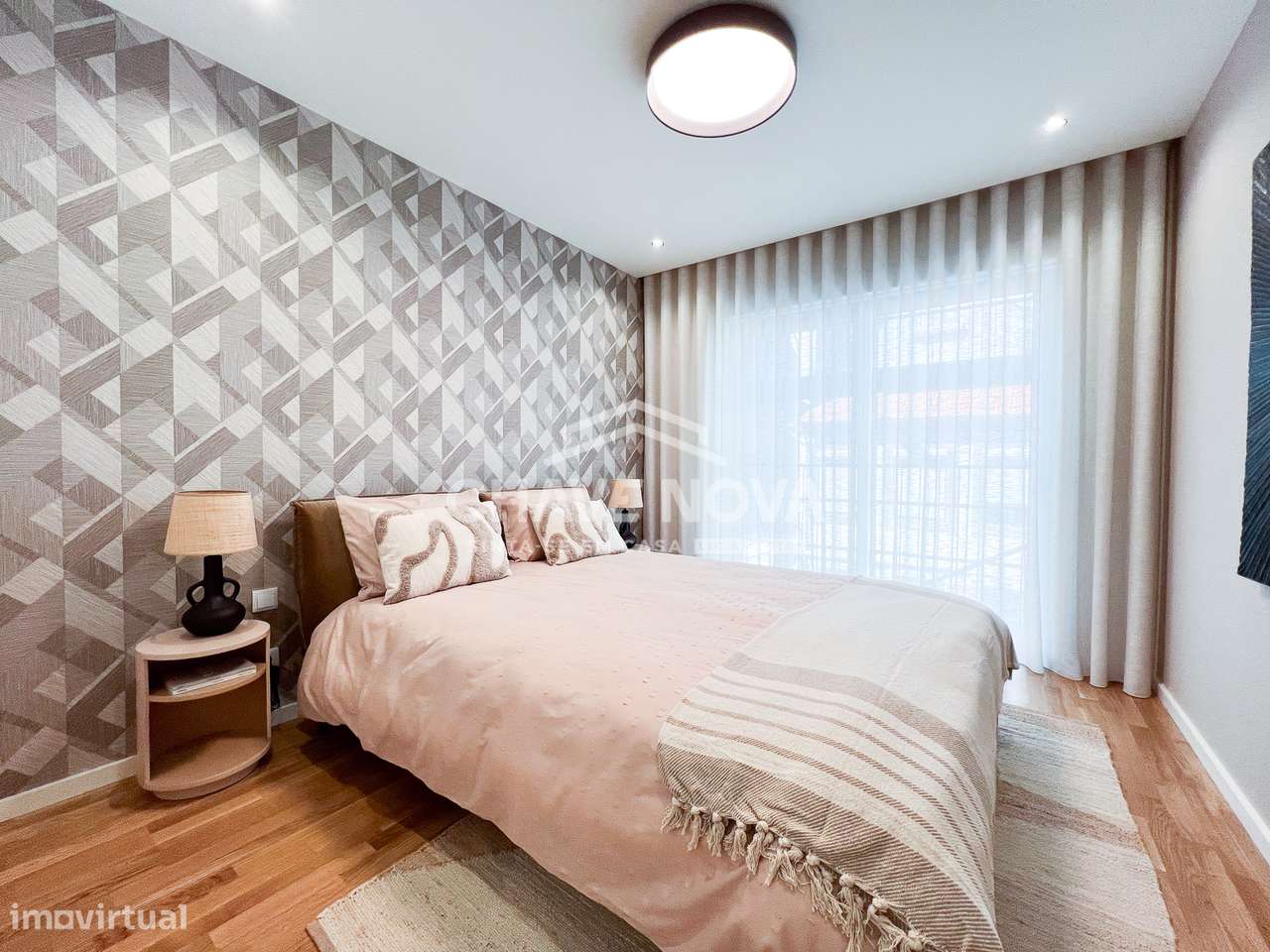 Apartamento T1 c/ lugar de garagem no Porto-32