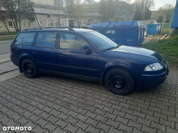 Volkswagen Passat 1.9 TDI Basis - 8