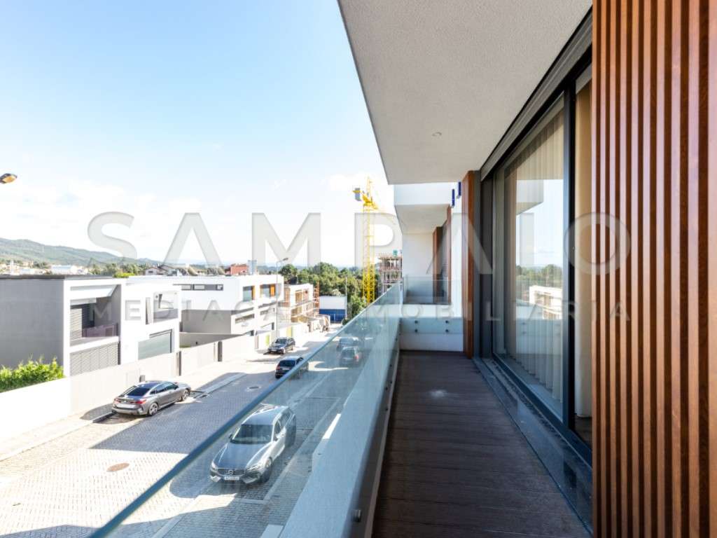 Moradia T3+1 em São Pedro da Cova-32