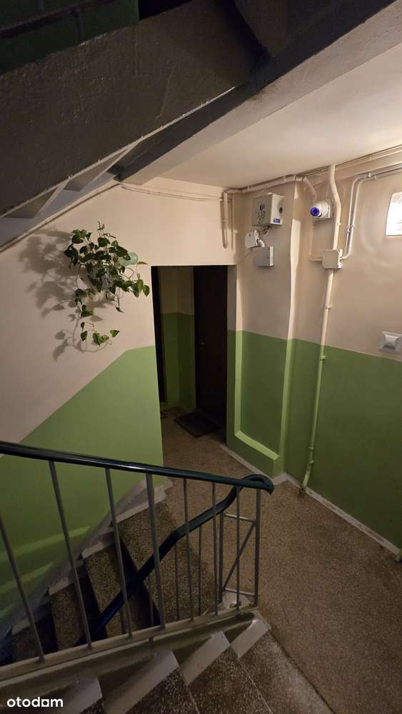 2 pokoje, 2 piętro w czteropiętrowcu-15