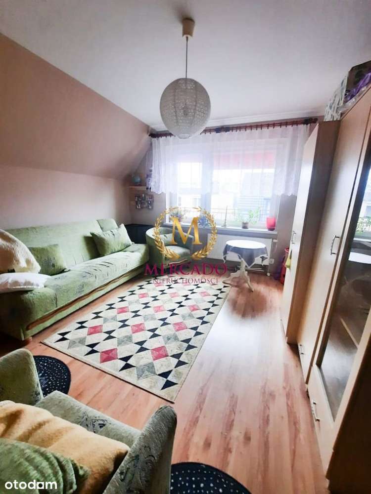 Piętrowy dom przy lesie na Zawiślu z ogródkiem! - Pełny obrazek: 3/16