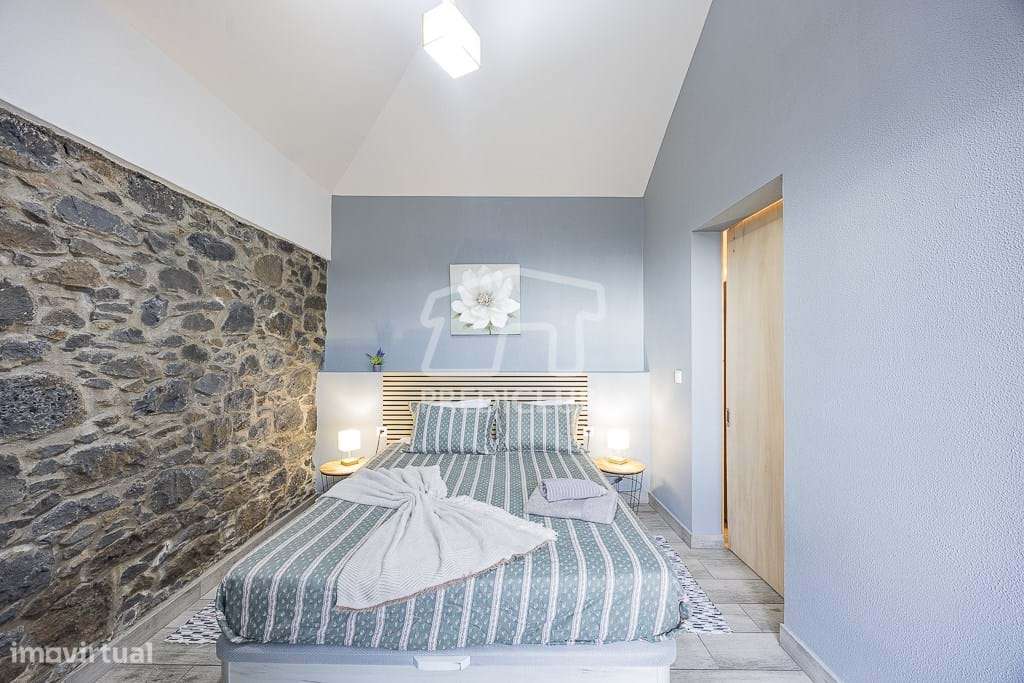 Moradia com 3 Apartamentos Independentes  - Ponta do Sol - Grande imagem: 4/47